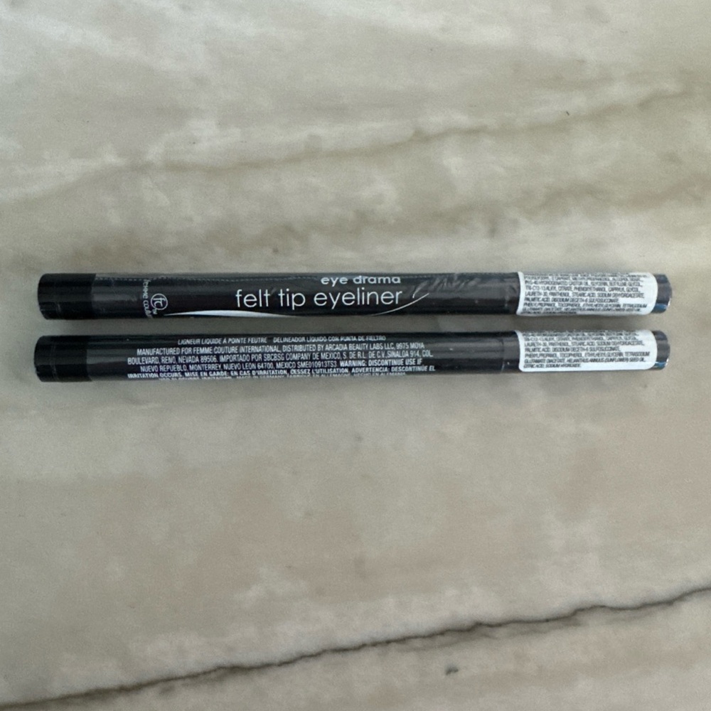 2 Pack Femme Couture Eye Drama Felt Tip Intense Black Eye Liner